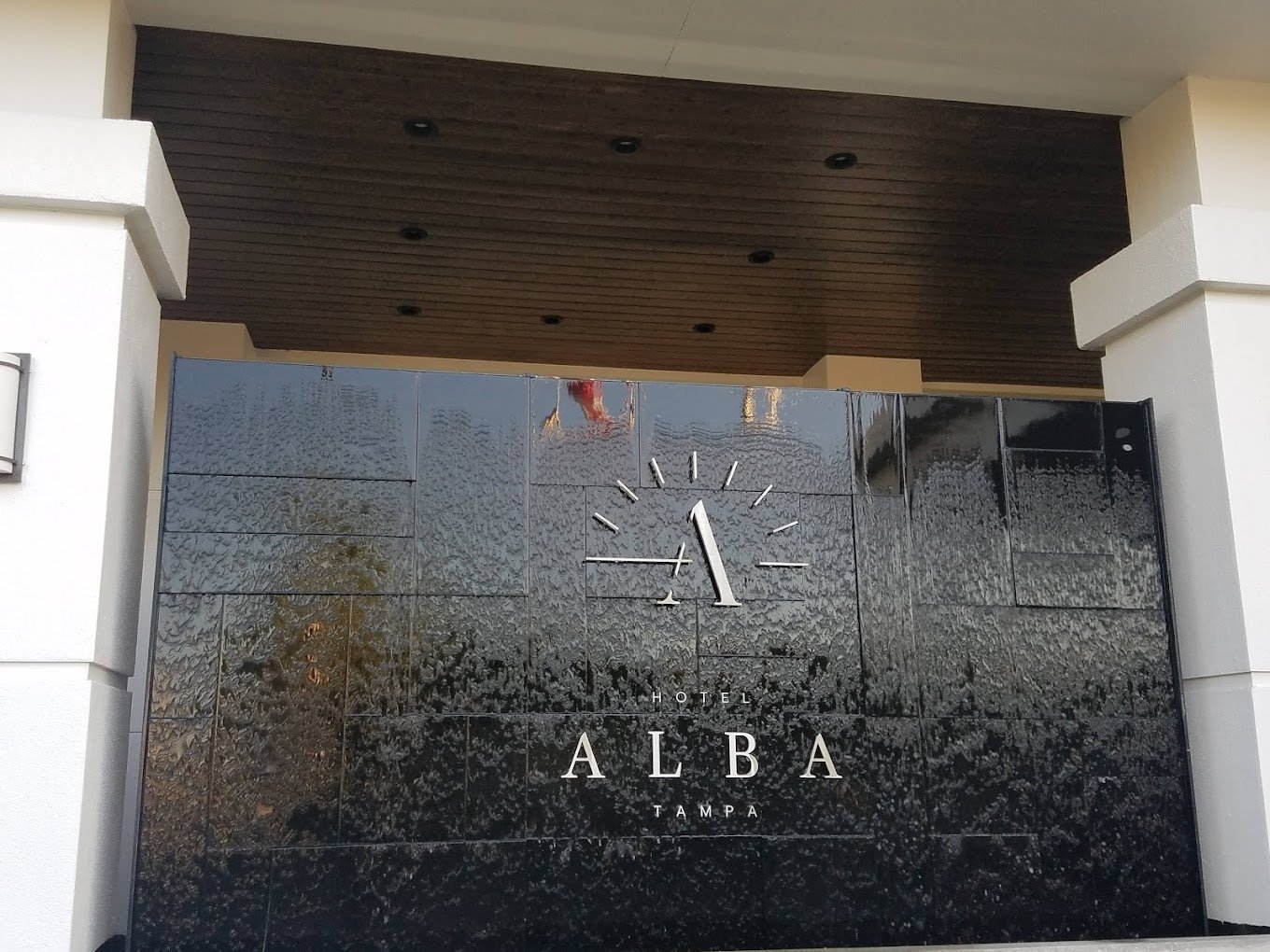 Black acrylic water wall at hotel alba in tampa florida 5